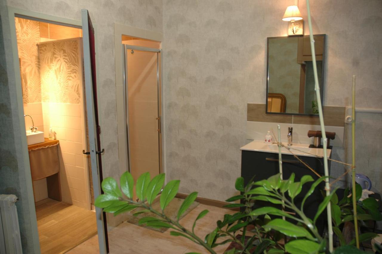 Domaine De La Queyssie Bed & Breakfast Saussignac ภายนอก รูปภาพ