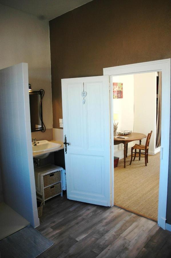 Domaine De La Queyssie Bed & Breakfast Saussignac ภายนอก รูปภาพ