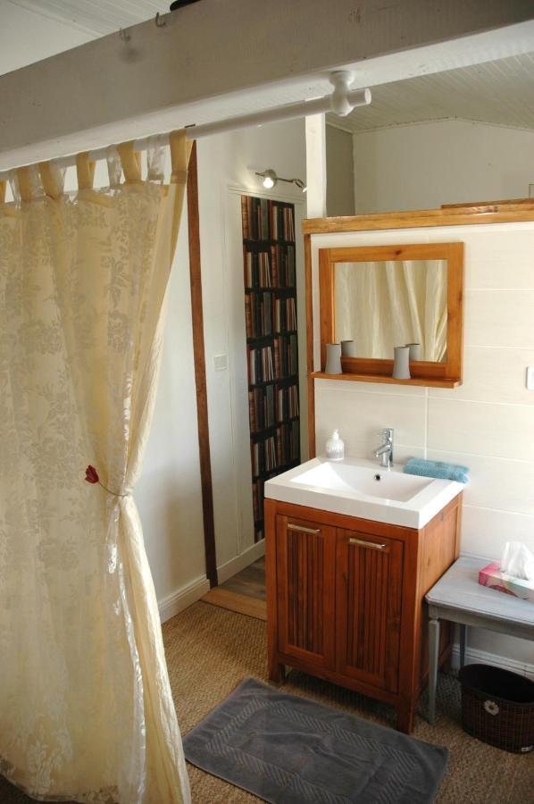 Domaine De La Queyssie Bed & Breakfast Saussignac ภายนอก รูปภาพ